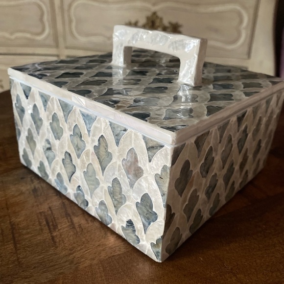 Beautiful Moroccan tile style large jewelry box NWT - Picture 9 of 16